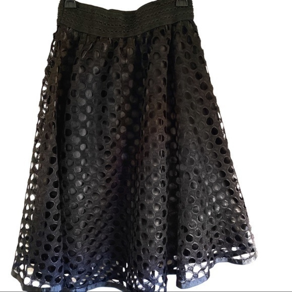 Black Full Skirt Size L